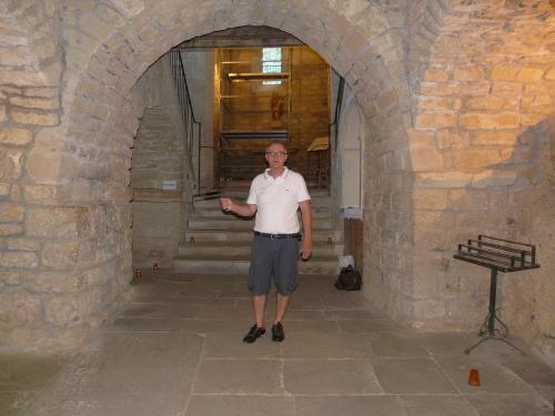 Visite dans le village de Vals, église de Vals, Ariège, 09. (Albert Fagioli)