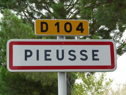 Pieusse : Le Château de Pieusse. (Albert  Fagioli)