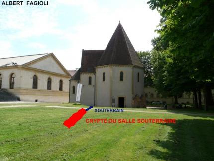 La crypte ou salle souterraine de la chapelle templière de Metz, 10 juin 2010. (Albert Fagioli)